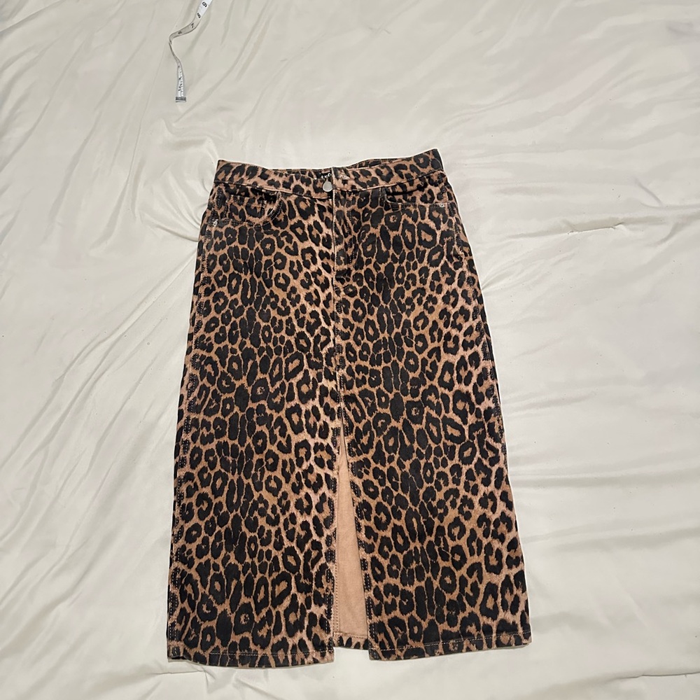 Zara Leopard Print Midi Skirt